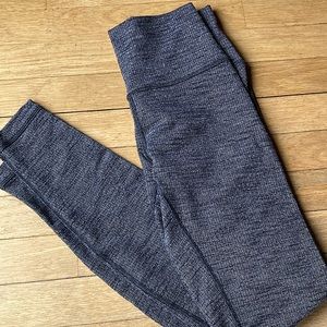 Lululemon wunder under high rise variegated knit Luon black/gray size 6